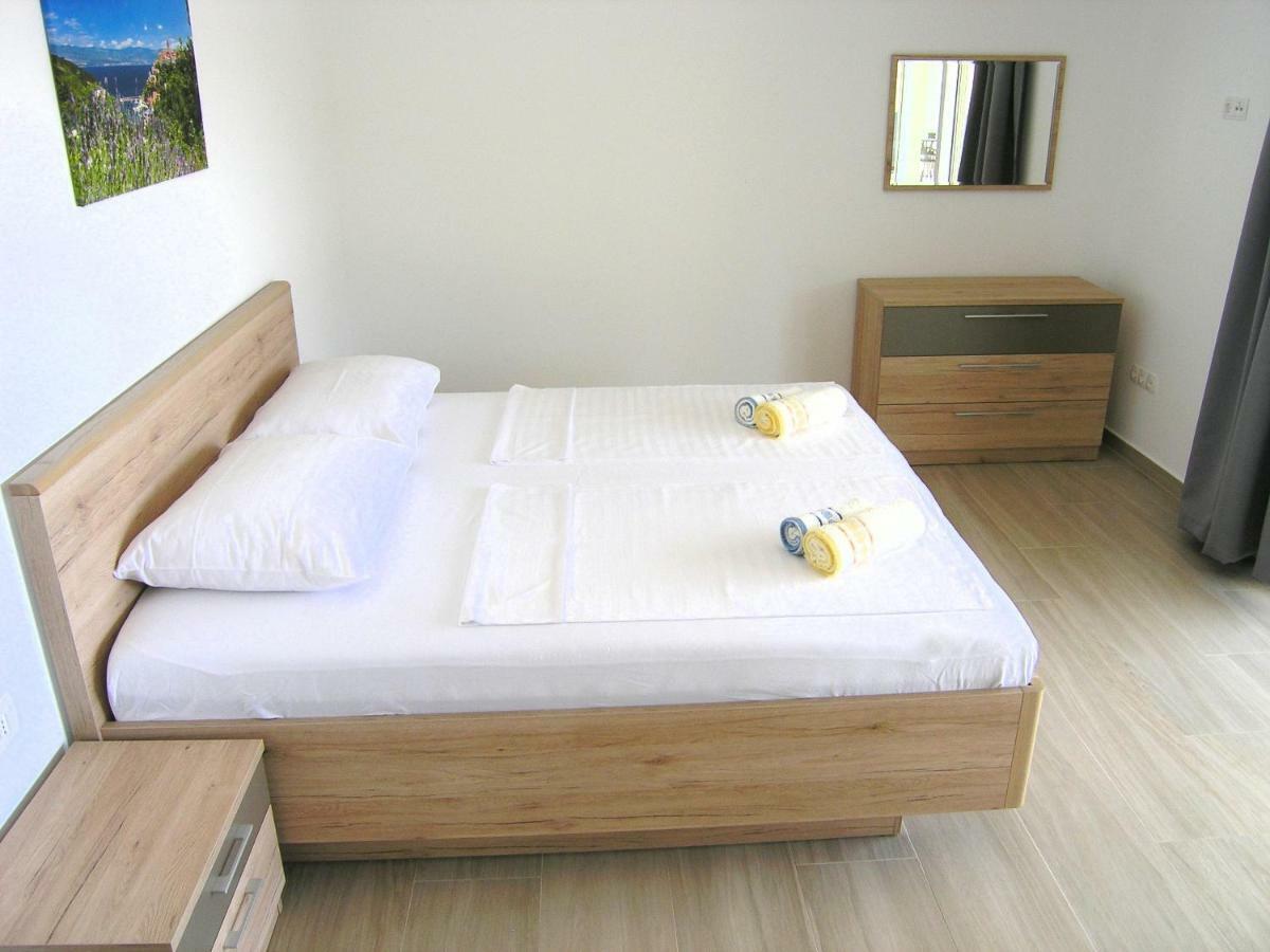 Apartmani Krajinovic Krk Town Dış mekan fotoğraf